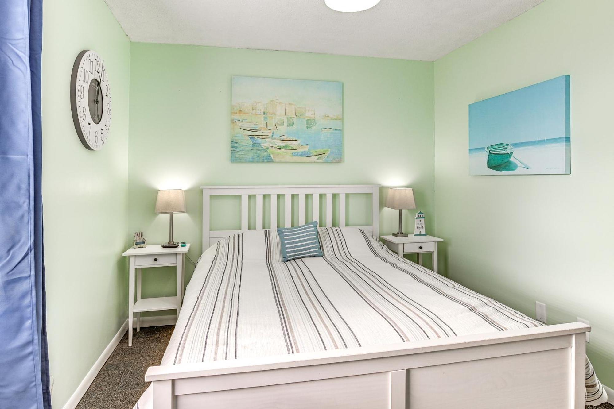 Cozy Beachfront Condo With Wifi, Views And Pool Access 미를 비치 외부 사진
